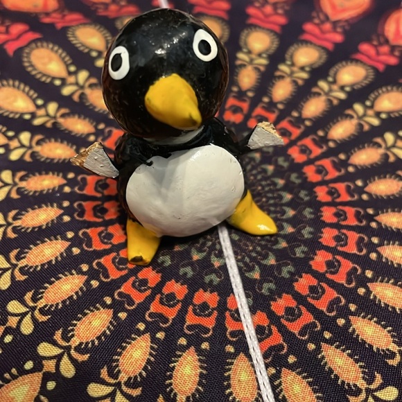 Nodding animals penguin,  doesn’t include turkey turtle, dinosaur bright colours - Picture 2 of 8